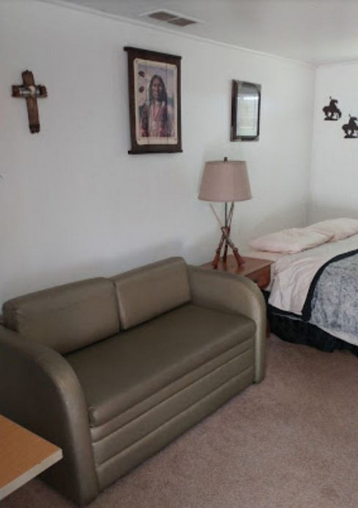 Marshall Motor Lodge - From Web Listing (newer photo)